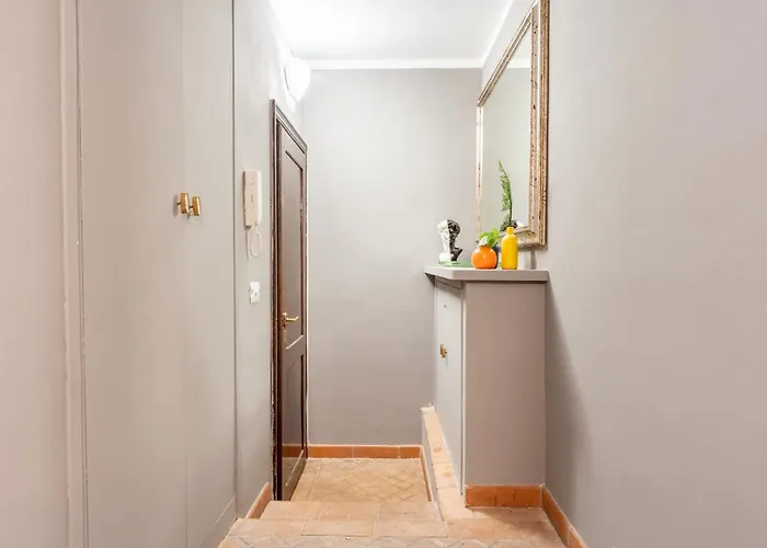 The Pantheon Gallery, In The Center Of Apartment